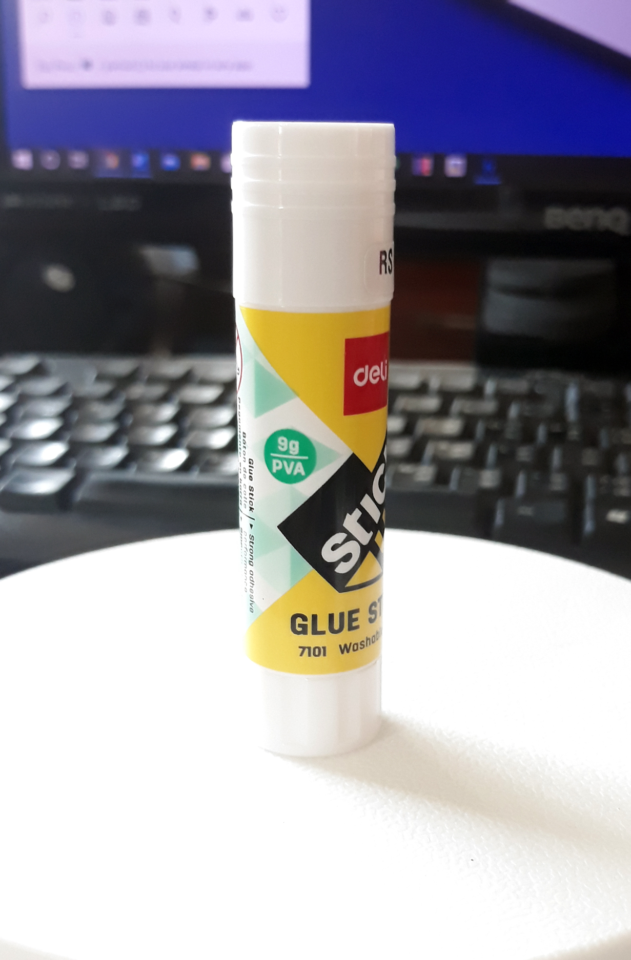 Deli Stick Up Glue Stick